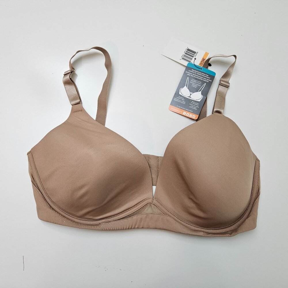 238. Warner's "Flex Revolution" padded bra. NWT